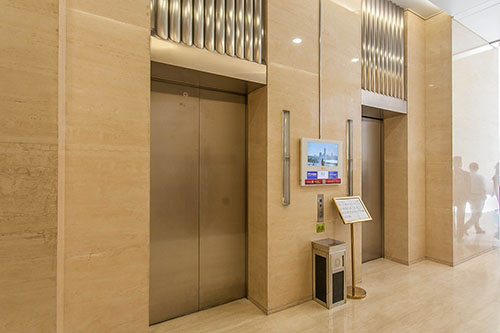 电梯厅